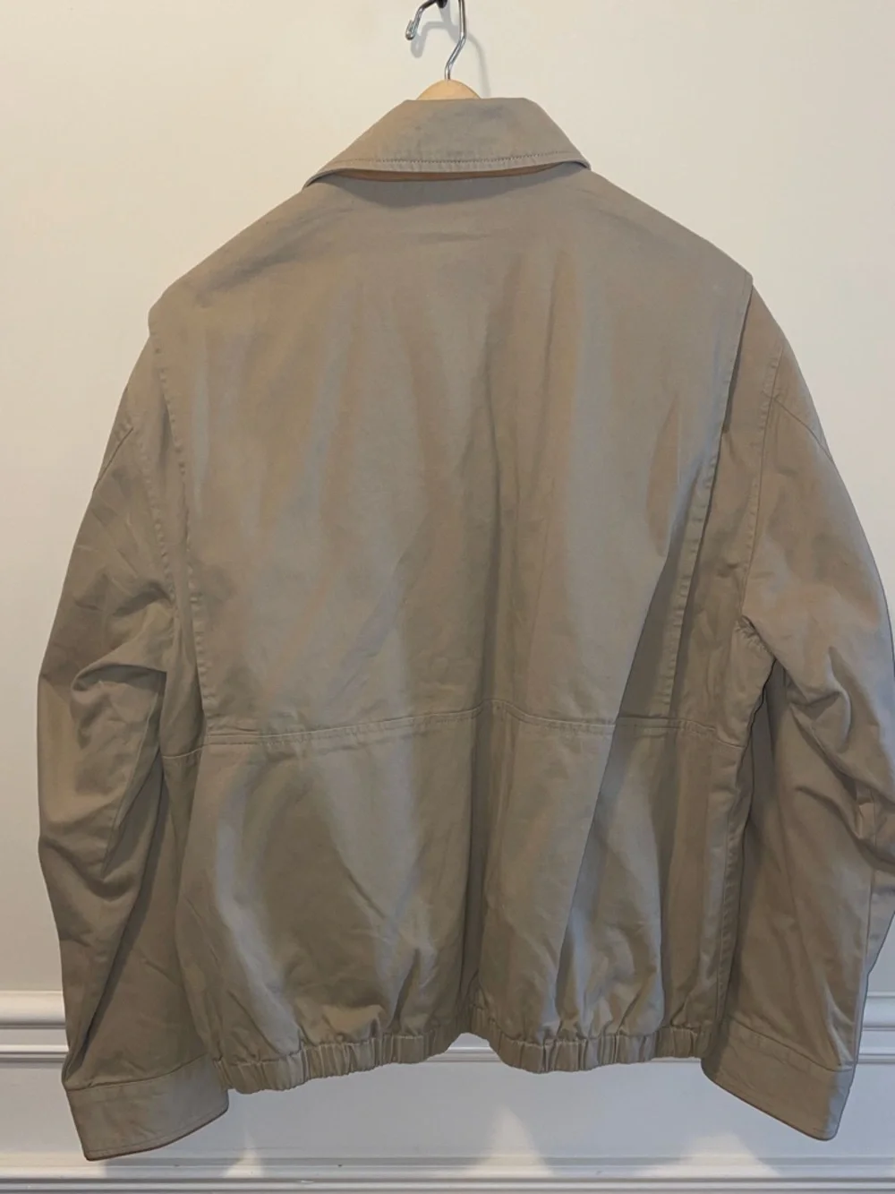 Orvis Tan Cotton Jacket with Red & Navy Plaid Lining - Picture 3 of 13